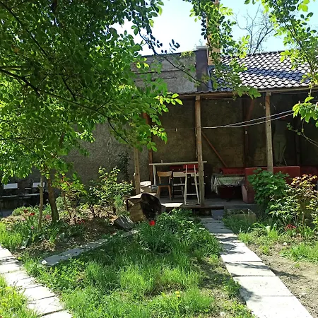 Apartament номер в гостевом доме у моря