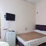 номер в гостевом доме у моря Apartment